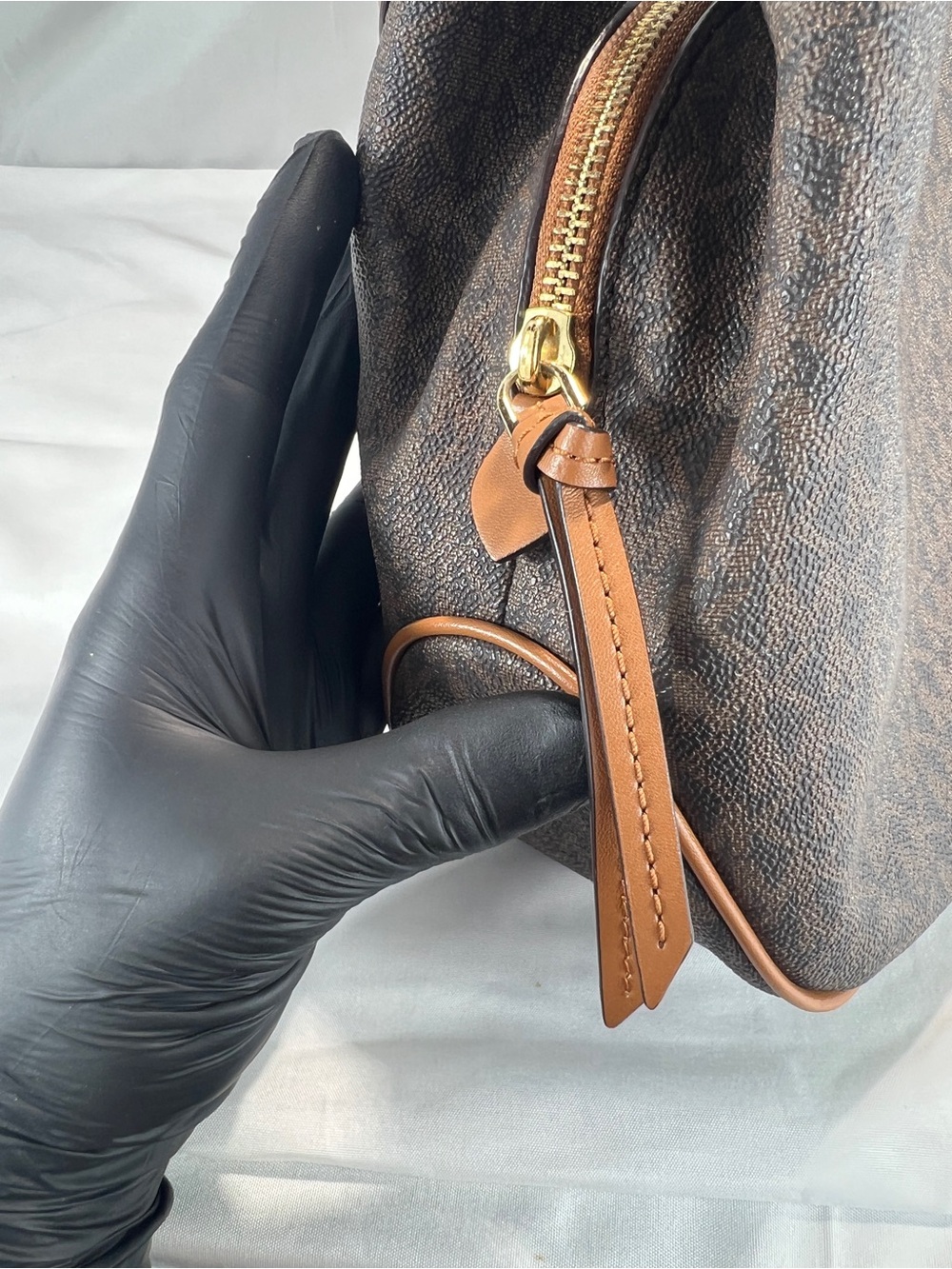 Michael Kors Kelsey Large Logo Shoulder Bag Brown Acorn w/ Coordinating Wallet - Picture 12 of 16